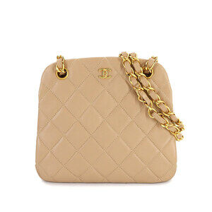 CHANEL Matelasse Chain Shoulder Bag in Beige Leather